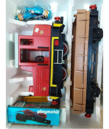 TRAIN TRANSPORT DE MARCHANDISES SET 4025 + TRANSFO 4350 ( VENDU EN L ÉTAT NON TESTÉ )
