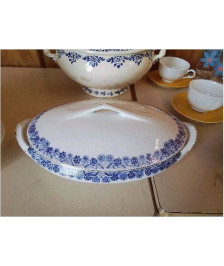 PLAT ANCIEN AVEC MOTIF FLORAL BLEU 
