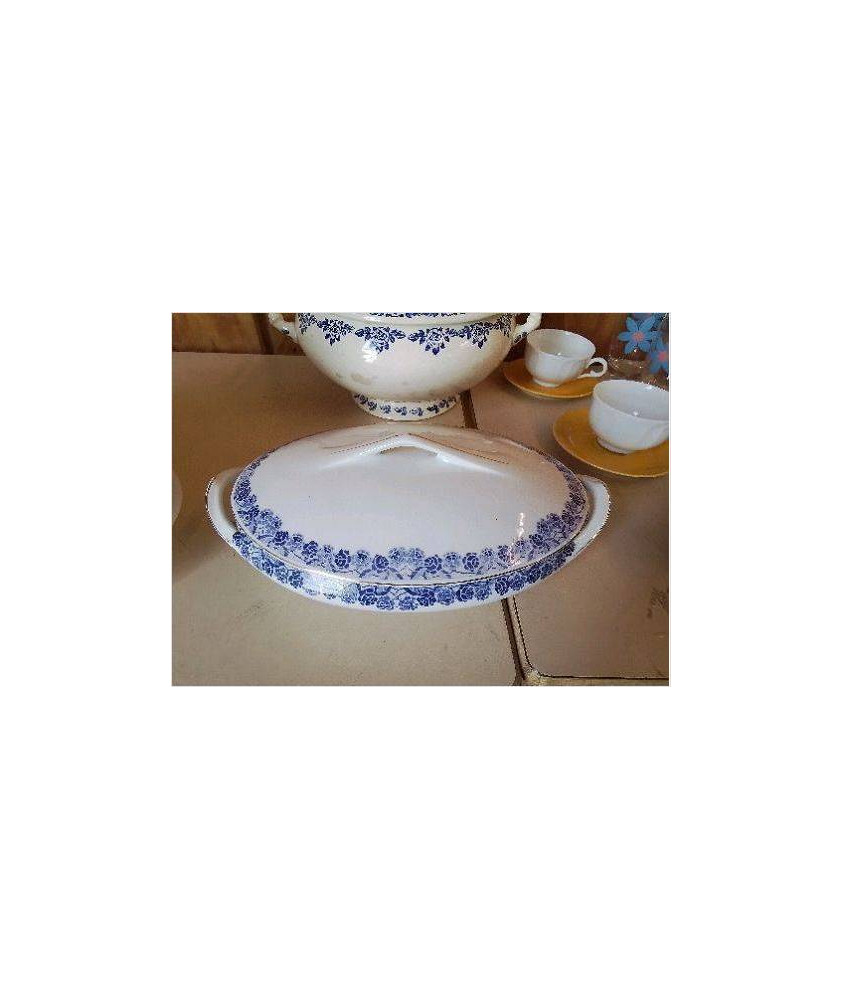 PLAT ANCIEN AVEC MOTIF FLORAL BLEU 