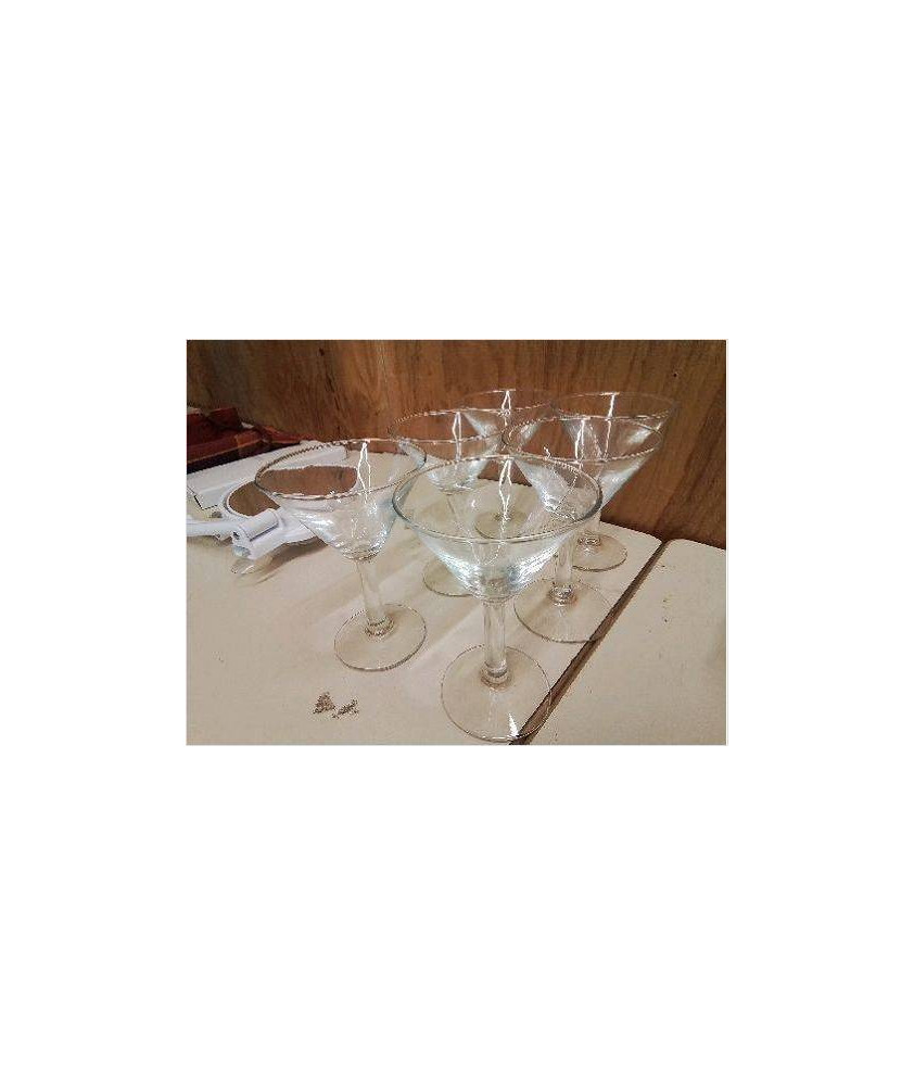 LOT DE 6 VERRES A COCKTAIL 
