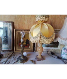 LAMPE A POSER