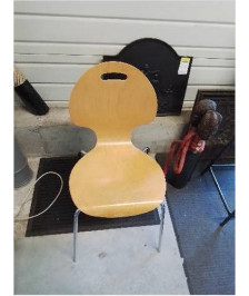 CHAISE CONTREPLAQUÉ PIEDS MÉTAL CHROMÉ 