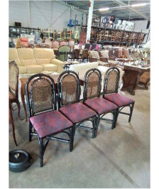 TABLE RONDE ET 4 CHAISES DOSSIER CANNÉ ASSISE TISSU MAUVE BAMBOU ET BOIS