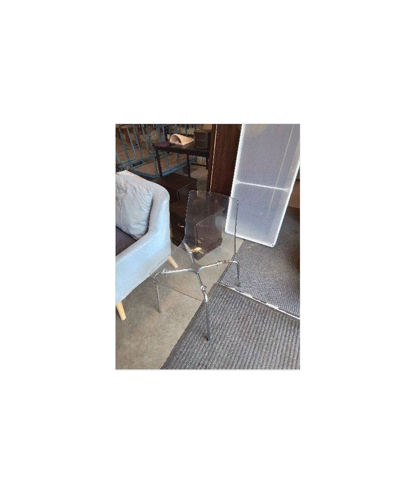CHAISE PLASTIQUE TRANSPARENT PIÈTEMENT MÉTAL CHROMÉ 