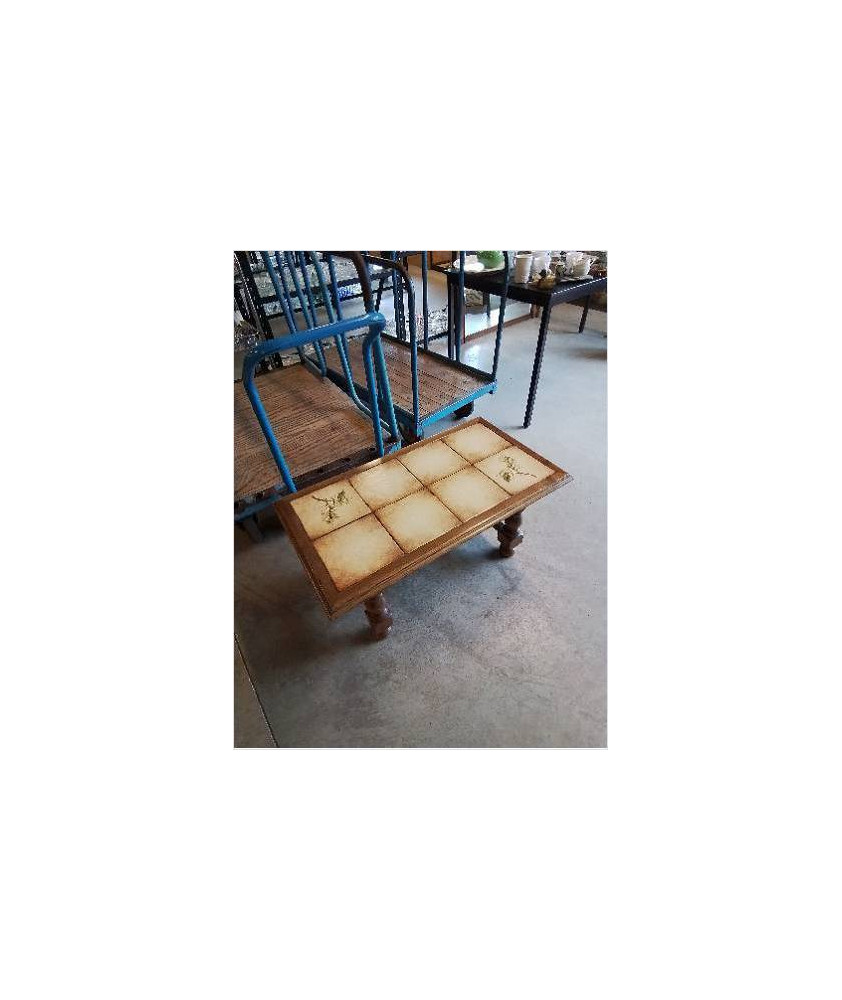 TABLE BASSE RECTANGULAIRE A ENTRETOISE PLATEAU CARRELÉ 