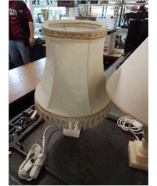 LAMPE ALBATRE BLANC AJ ECRU A FRANGES 