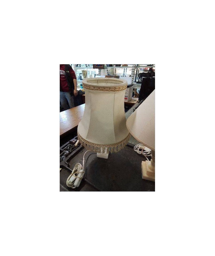 LAMPE ALBATRE BLANC AJ ECRU A FRANGES 