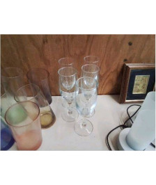 LOT DE 5 FLUTES À CHAMPAGNE 
