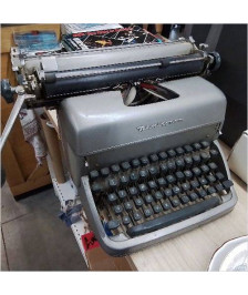 MACHINE A ECRIRE REMINGTON