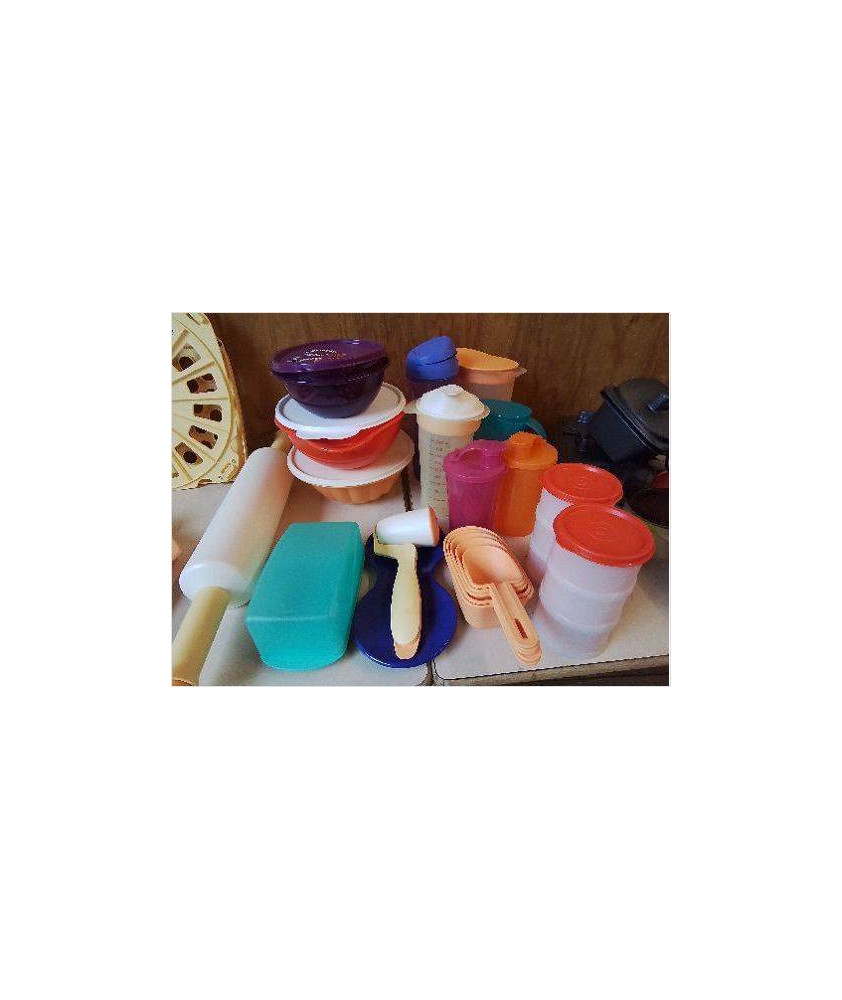 TUPPERWARE 