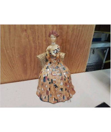 FIGURINE DECORATIVE 
