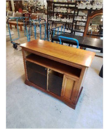 MEUBLE TV BOIS CLAIR 2 PORTES VITRÉES TEINTÉ 1 NICHE STYLE LOUIS PHILIPPE 