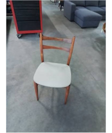 CHAISE SCANDINAVE BOIS CLAIR CAPITONNÉ SKAÏ ECRU ANNÉES 60