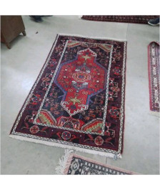 TAPIS ROUGE FRANGES COURTES