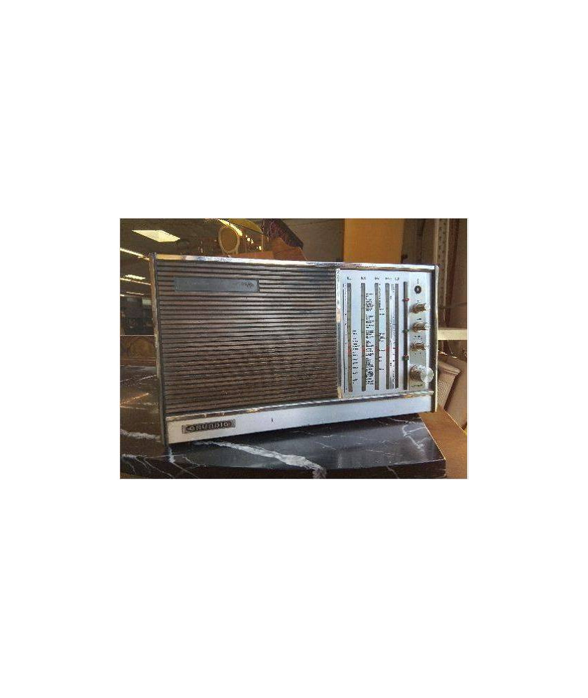POSTE RADIO GRUNDIG