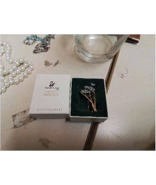 BROCHE SWAROVSKI 