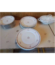 ASSIETTE PLATE AVEC BORD MOTIF FLORAL
