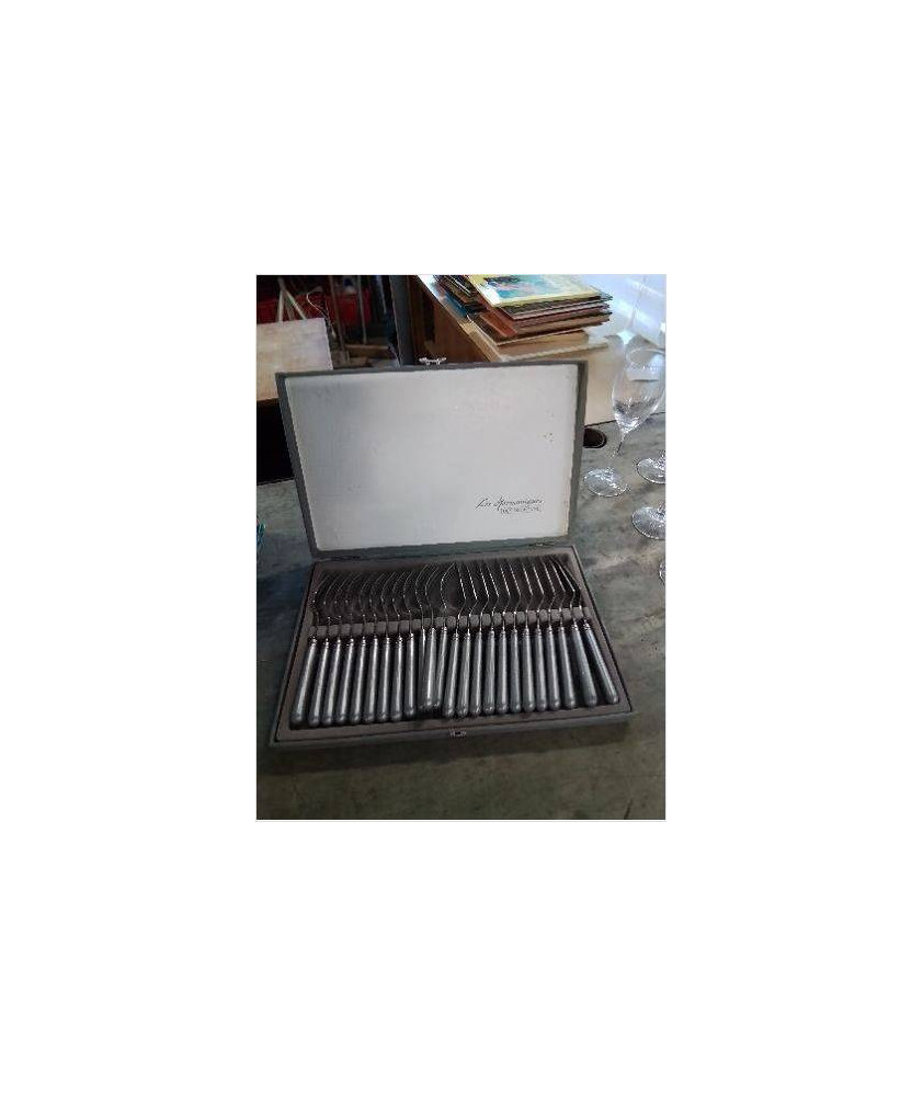SERVICE A POISSONS 24 PIECES ACIER INOXYDABLE ET RÉSINE GRIS 