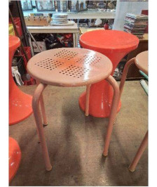 TABOURET MÉTAL ROSE AJOURÉ 