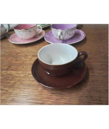 TASSE A CAFE AVEC SA SOUCOUPE 