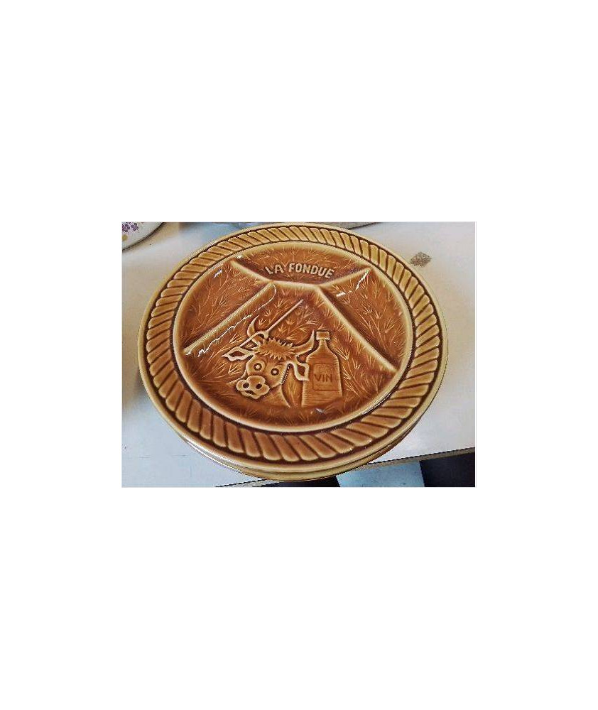 LOT DE 4 ASSIETTES 
