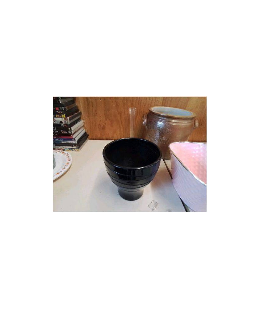 CACHE POT 