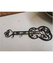 PORTE CLEF EN FER FORGÉ GUITARD 