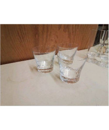 LOT DE 3 GOBELETS EN CRISTAL