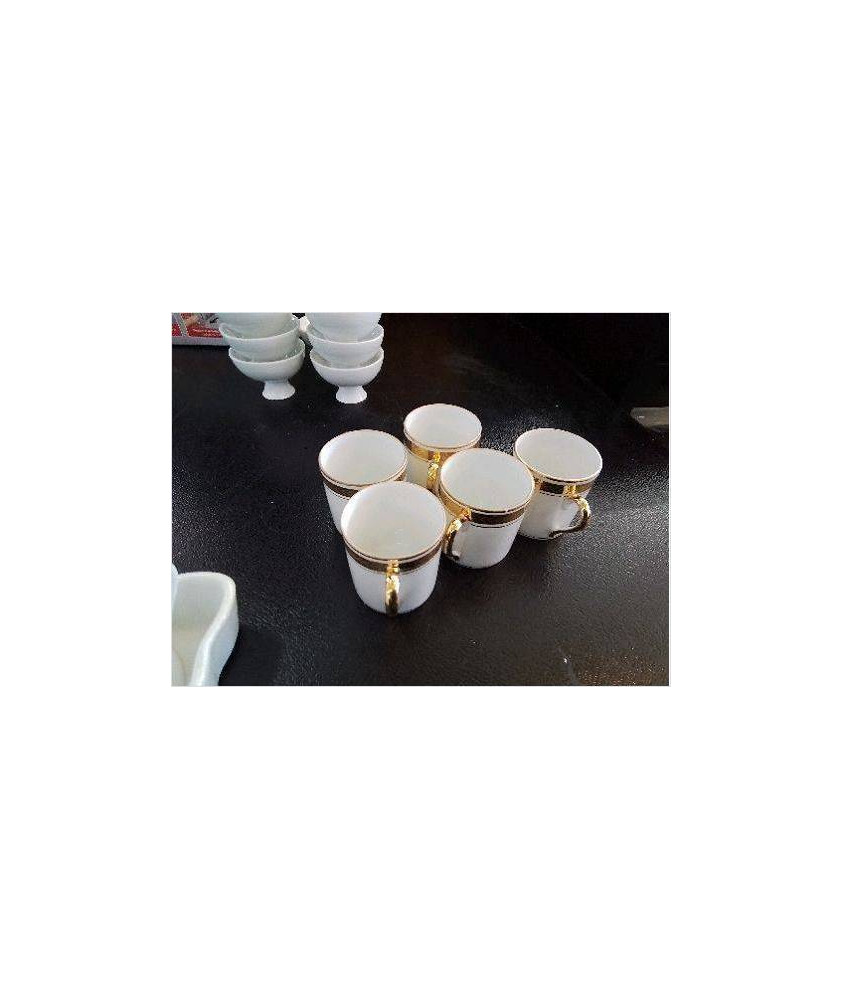 PETITE TASSE EN PORCELAINE DE SOLOGNE