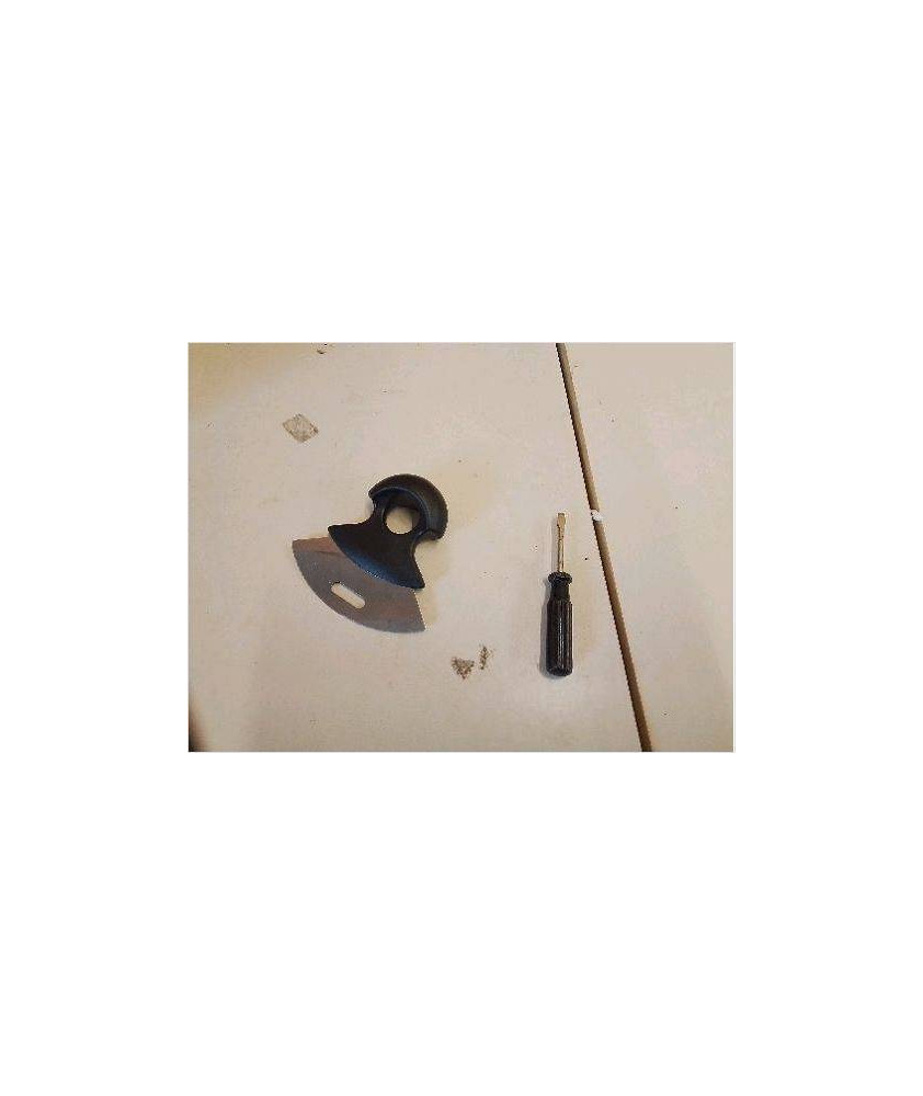 OUTILS BRICOLAGE 
