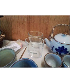 POT EN VERRE