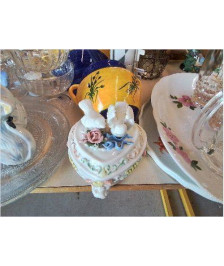BOITE À BIJOUX PETIT OISEAU EN PORCELAINE 