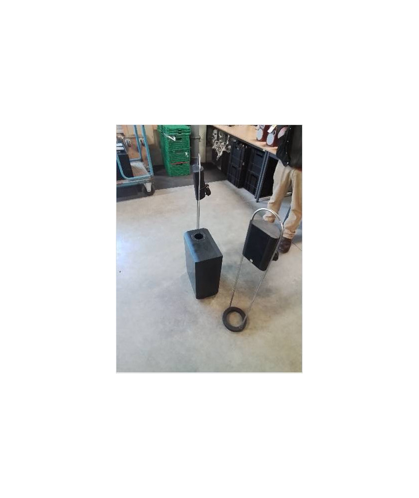 CAISSON AMPLIFIÉ ET 2 ENCEINTES SUR PIED JAMO ABR TUBE SUBWOOFER CAISSON AMPLIFIÉ ET 2 ENCEINTES SUR PIED JAMO ABR TUBE SUBWOOFER