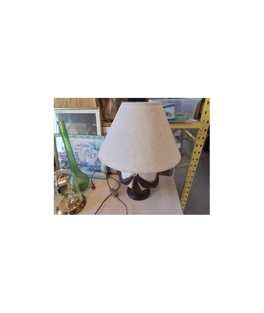 LAMPE A POSER