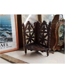 PETITE ETAGERE D’ANGLE PLIANTE