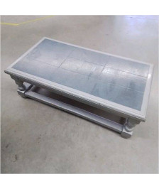 TABLE BASSE DESSUS GRIS 