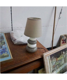 LAMPE GALETS BLANCS ET GRIS
