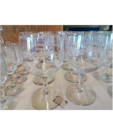 LOT DE 12 VERRES A EAU EN CRISTAL 