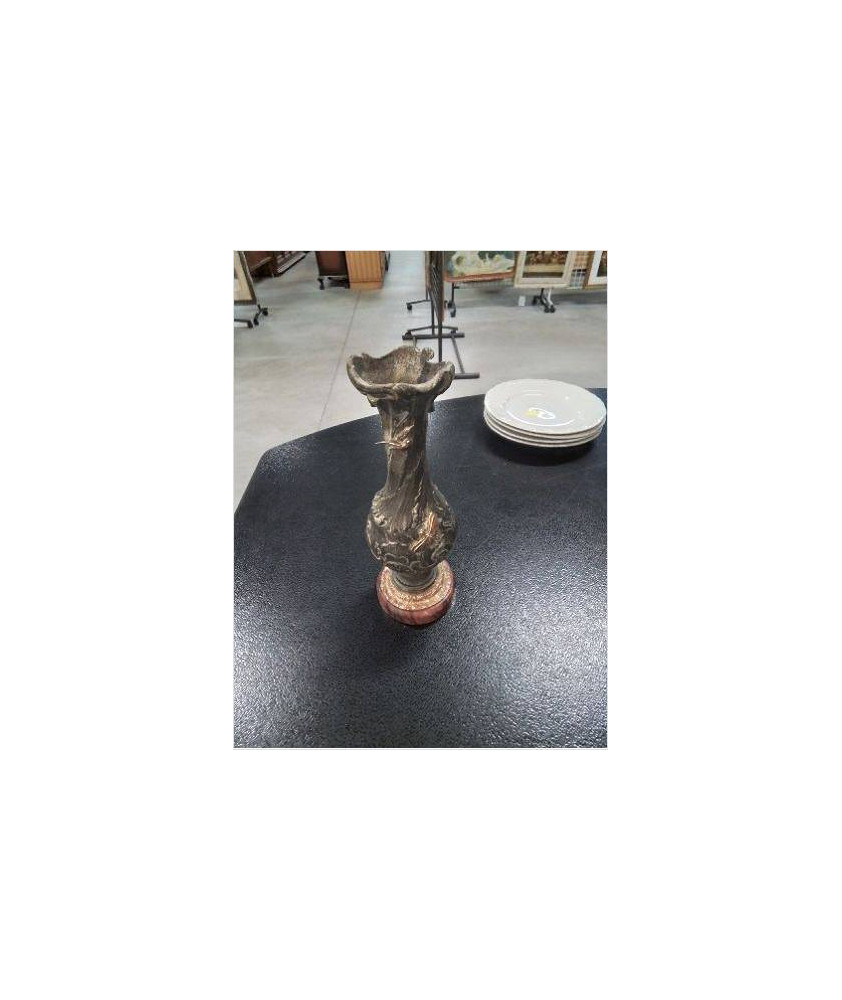 VASE RÉGULE SOCLE MARBRE ROUGE STYLE LOUIS XV FIN XIXE 23CM