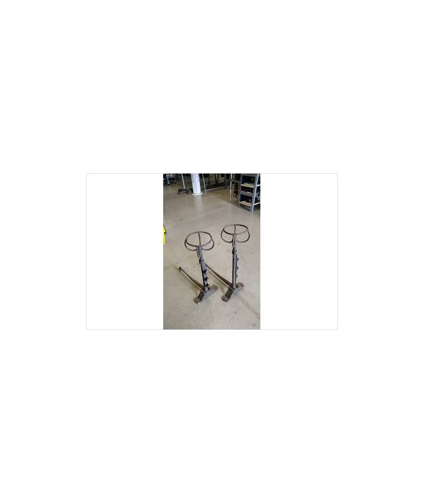 CHENETS/ LANDIER LA PAIRE