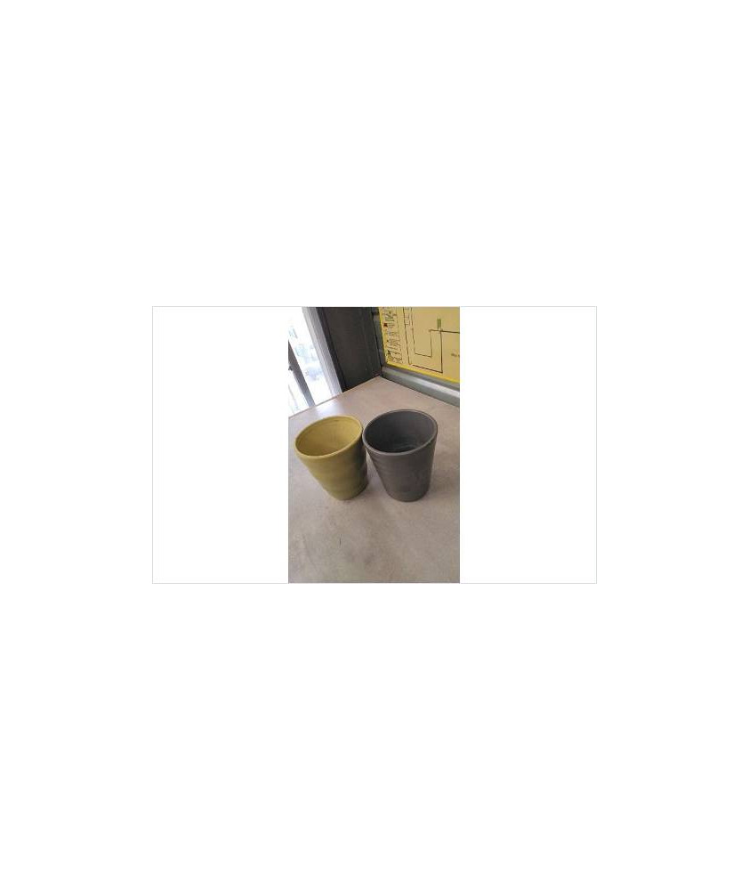 CACHE POT 
