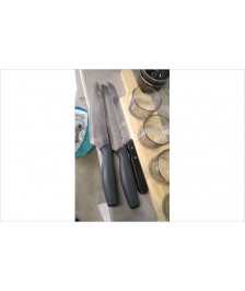 COUTEAU