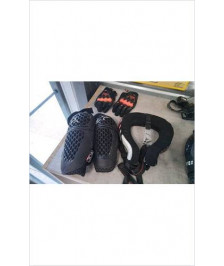 PROTECTIONS GENOUX/COU+GANTS POUR MOTO CROSS 