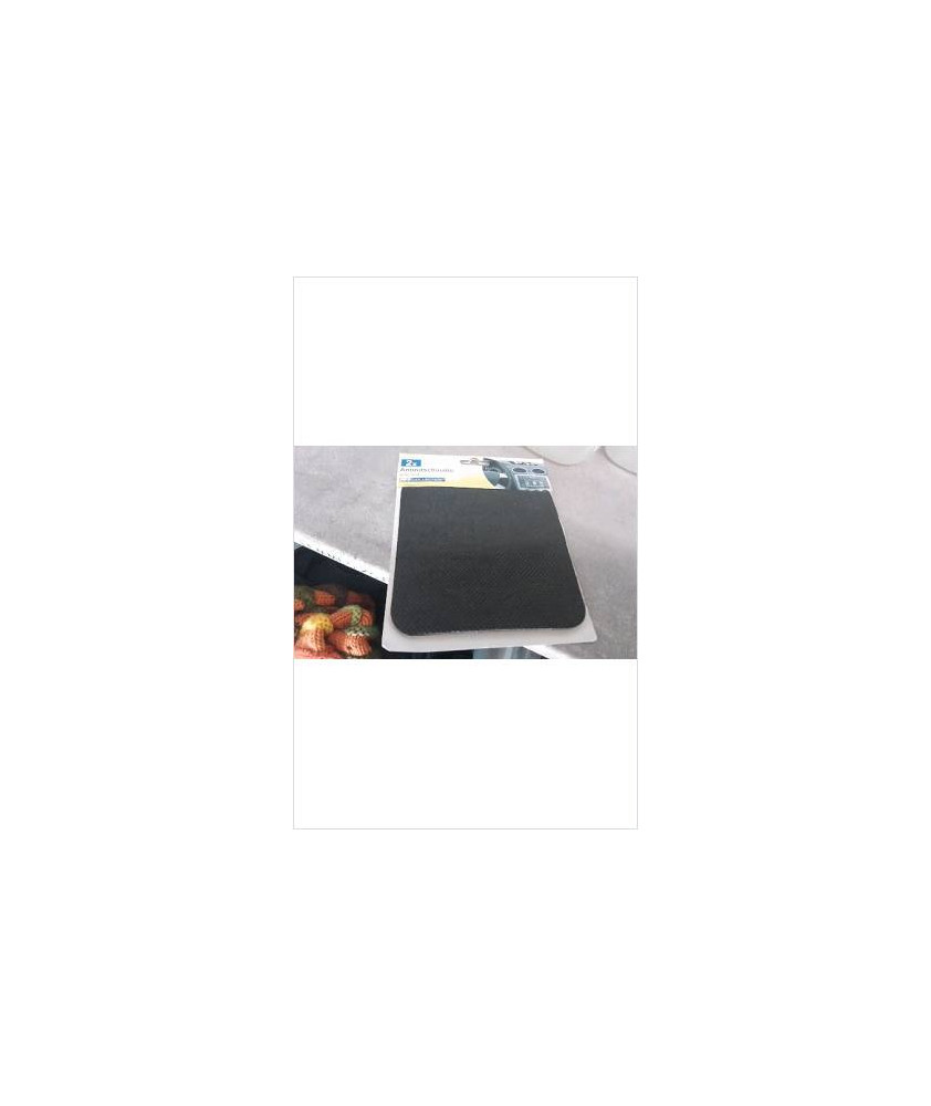 TAPIS ANTIDERAPANT POUR TABLEAU DE BORD