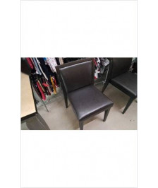 CHAISE BOIS / CUIR EN L’ÉTAT 