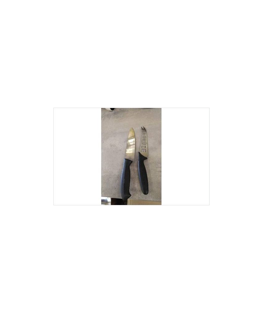 COUTEAU 