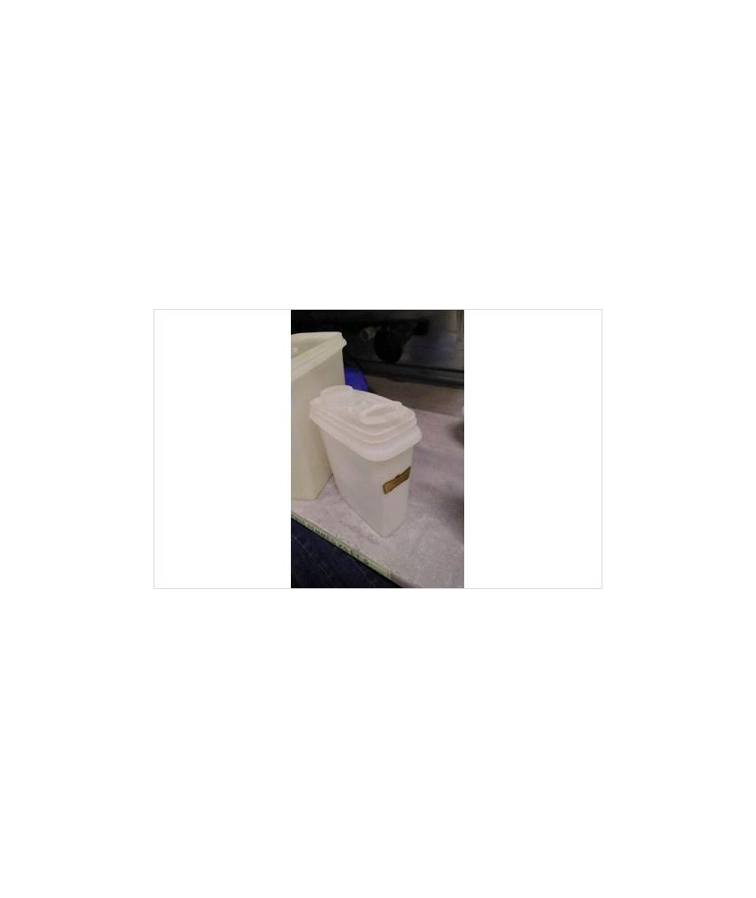 RÉCIPIENT PLASTIQUE PM