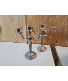 PAIRE DE CHANDELIER EN METAL ARGENTÉ