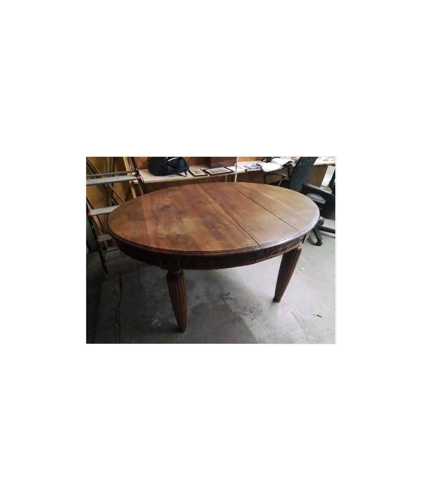 TABLE OVALE STYLE ART DECO