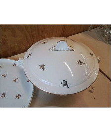 SOUPIÈRE EN PORCELAINE 